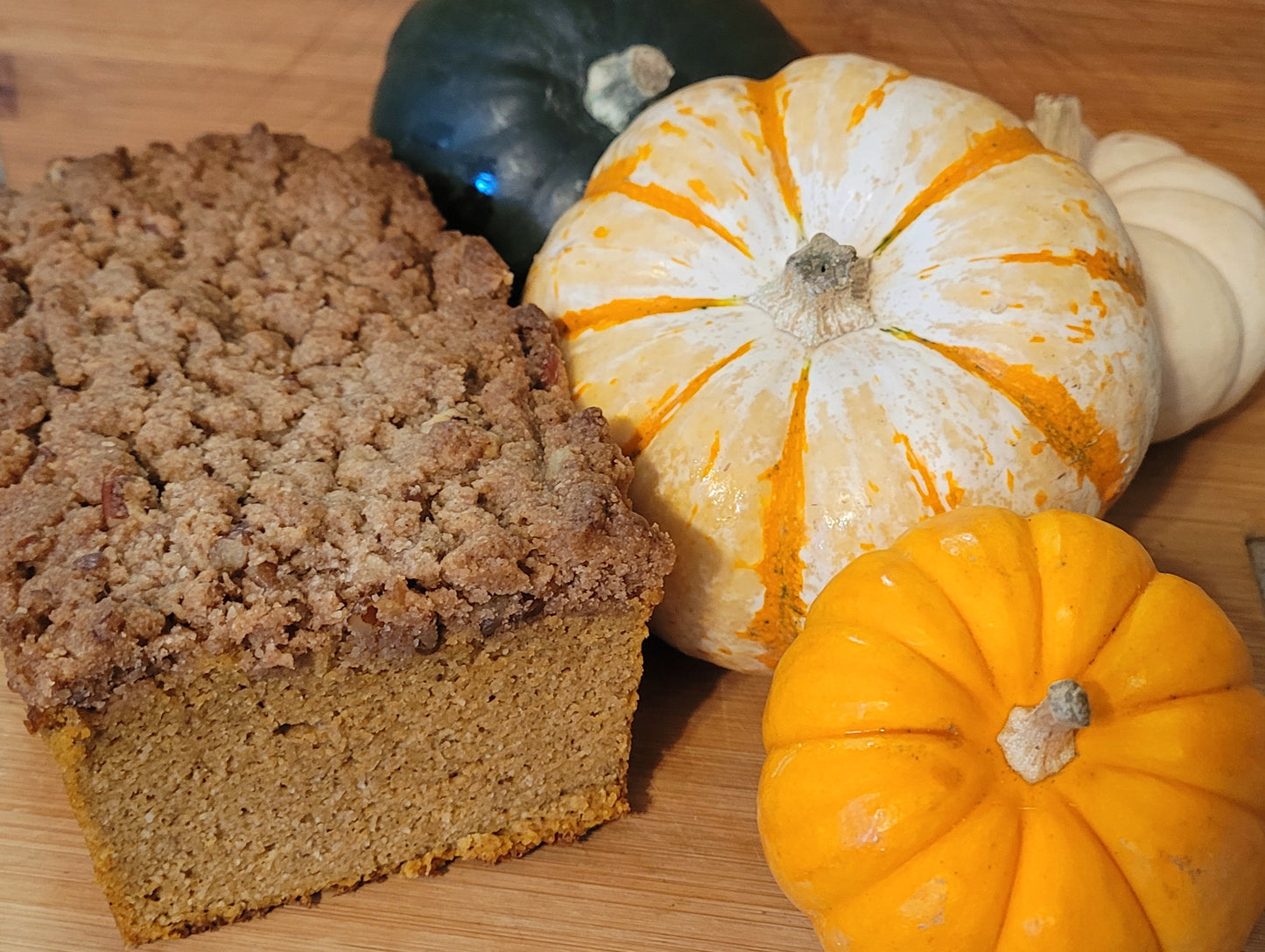 Keto Pumpkin Coffee Cake, Sugar-Free, Gluten-Free, Diabetic Friendly