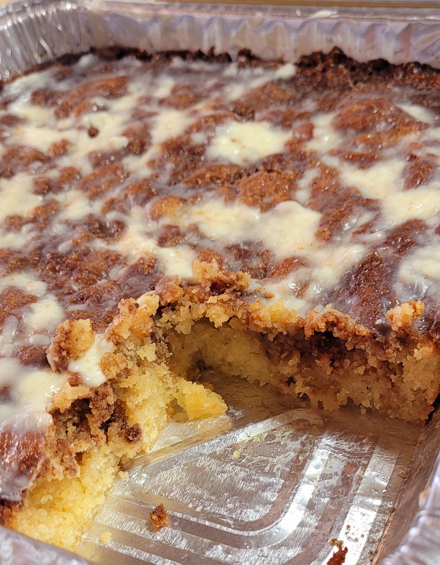 Keto Cinnamon Roll Cake
