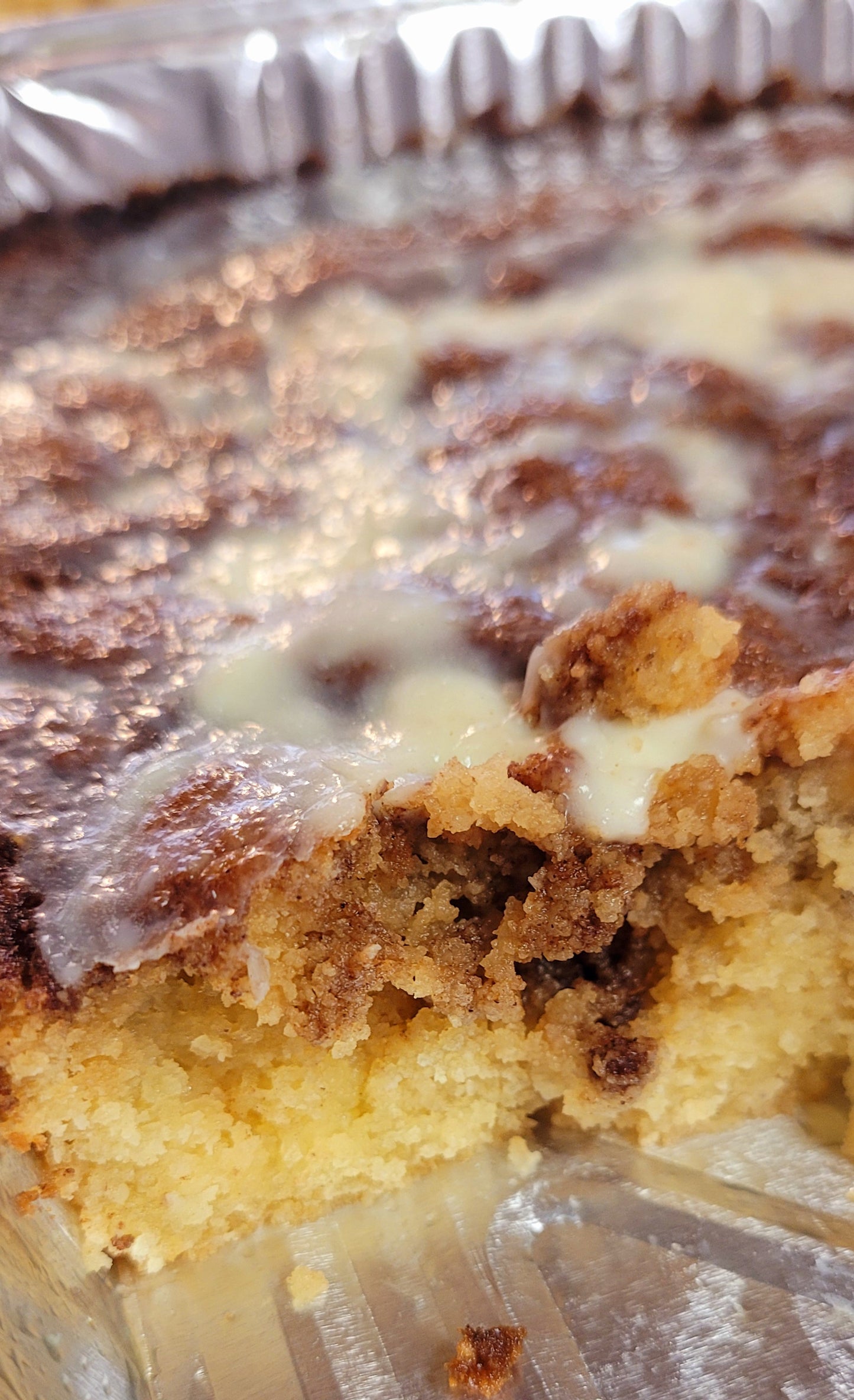 Keto Cinnamon Roll Cake