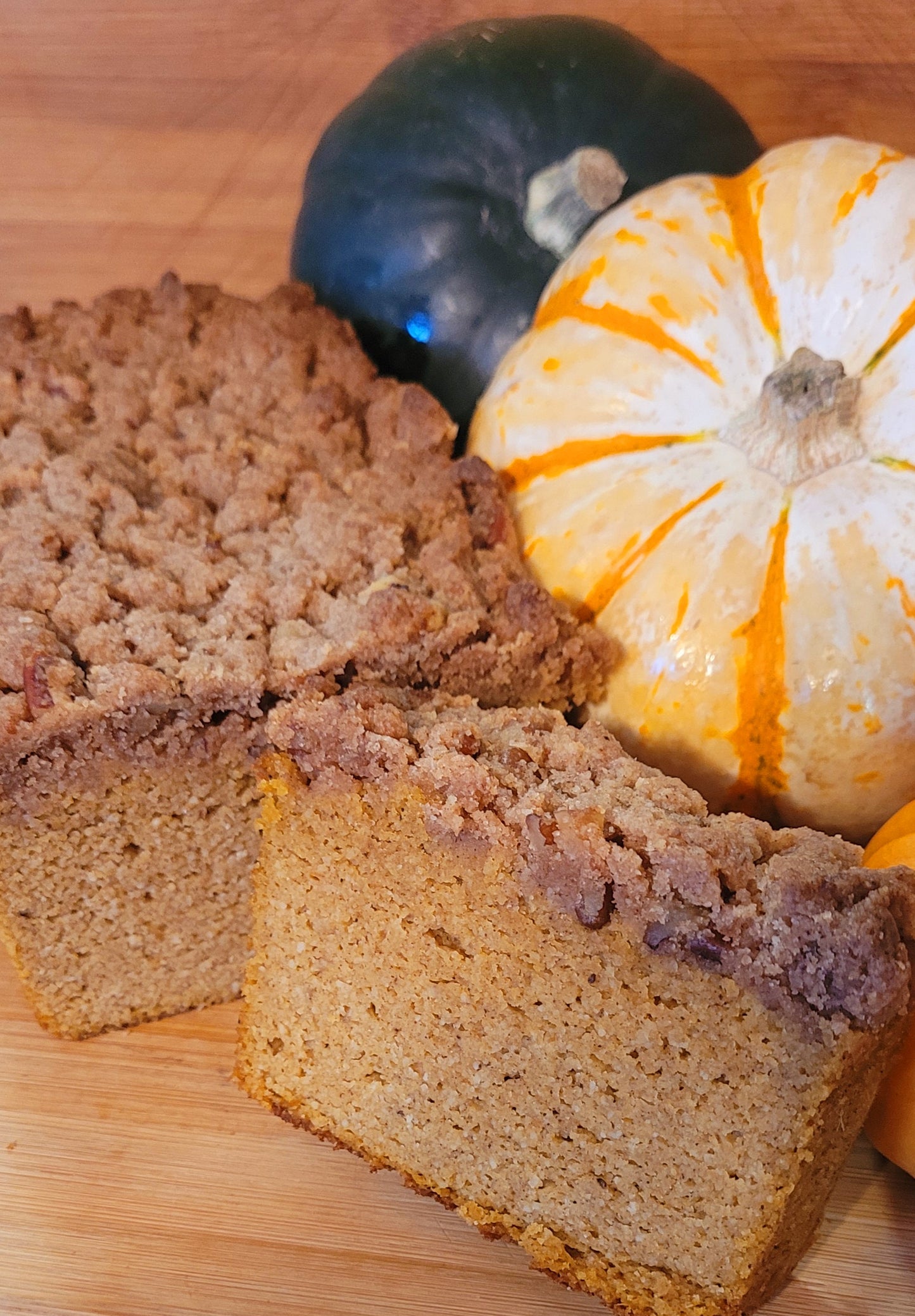 Keto Pumpkin Coffee Cake, Sugar-Free, Gluten-Free, Diabetic Friendly
